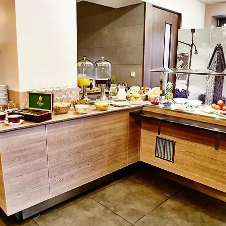 The Invisible — Urban Flashbacks コシツェ