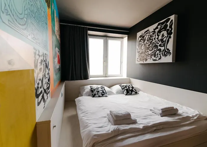 The Invisible — Urban Flashbacks 3*